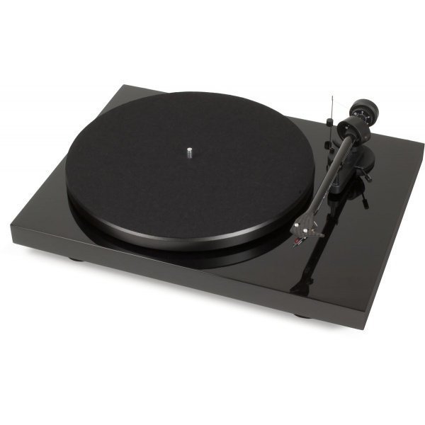 Pro-Ject Debut Carbon 