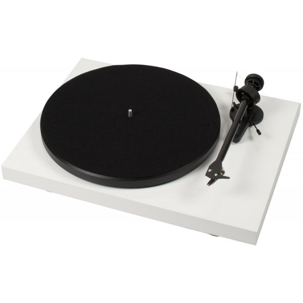 Pro-Ject Debut Carbon 