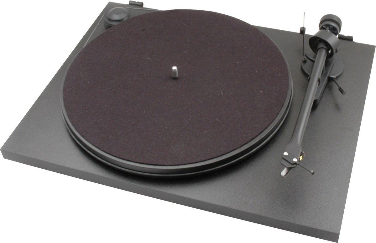 Pro-Ject ESSENTIAL II 