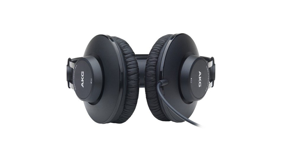 AKG K52 – In-Ear Fidelity